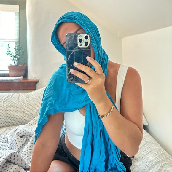 Blue pashmina - Picture 2 of 3